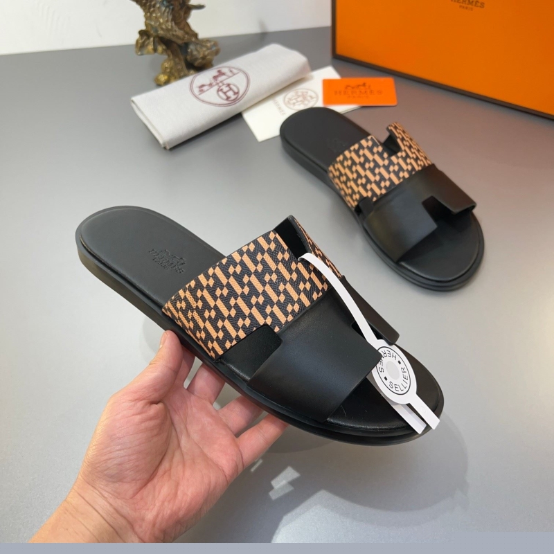 H**mes slippers
